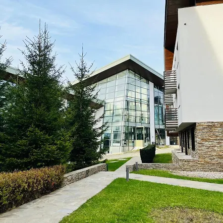 Forest Nest - Your Place To Rest! 아파트 *