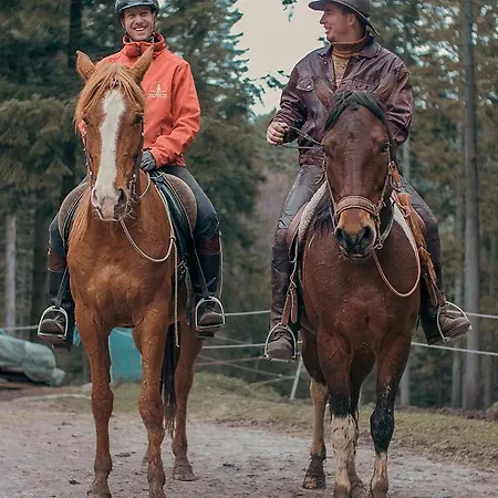 Forest Nest - Your Place To Rest! 아파트 *